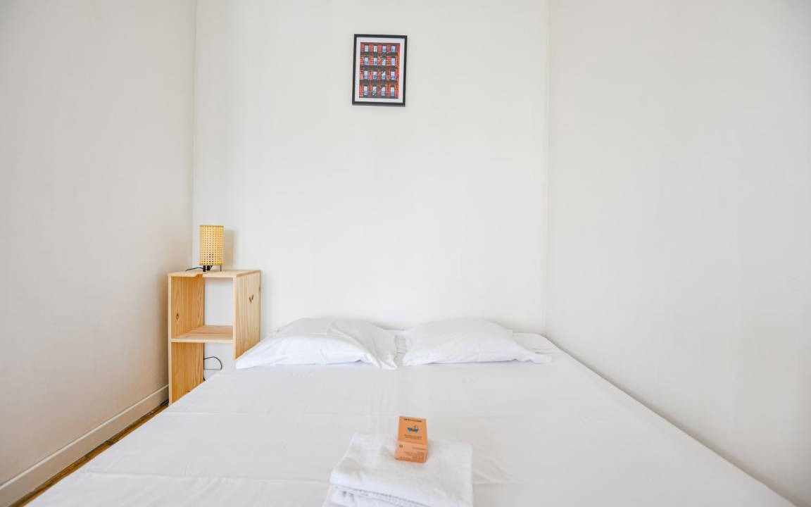 Photo of Bedroom in 4th Arrondissement