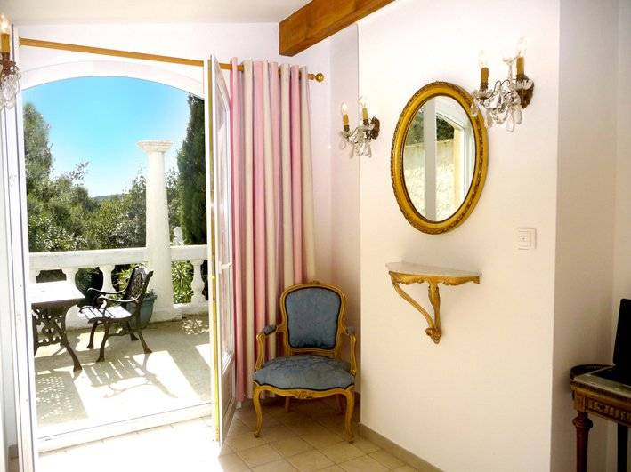 Photo of Others in Beaucaire