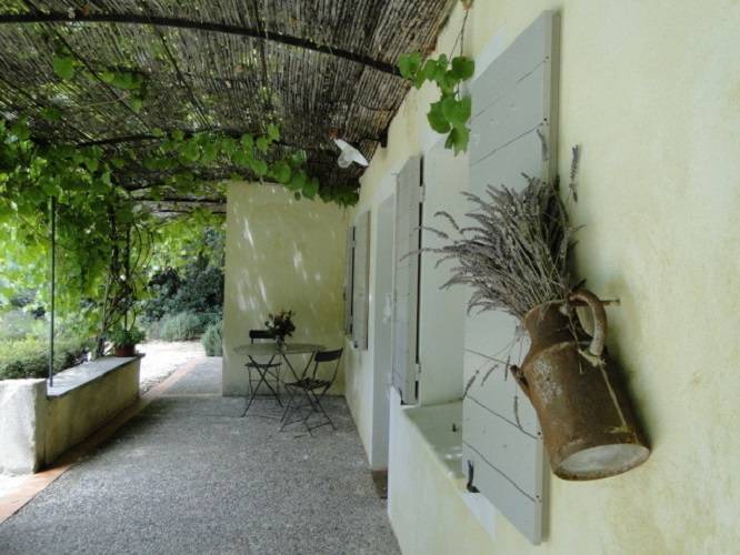 Photo of Others in Saint-Pantaleon-les-Vignes
