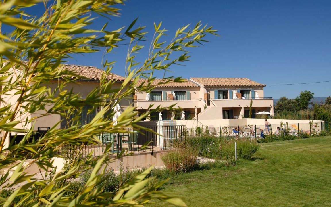 Photo of Buildings in Bonnieux