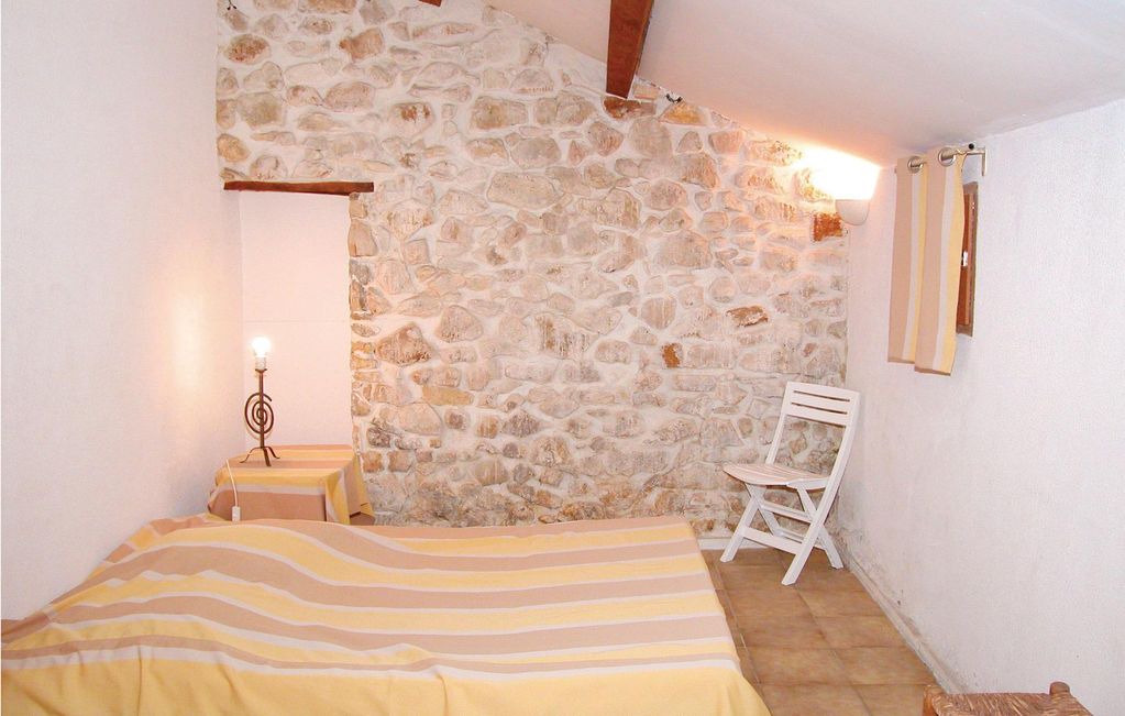 Photo of Bedroom in Mondragon