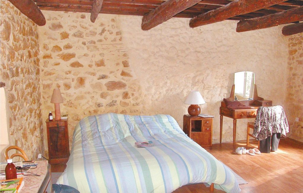Photo of Bedroom in Mondragon