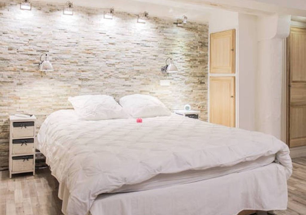 Photo of Bedroom in Les Grands Carmes