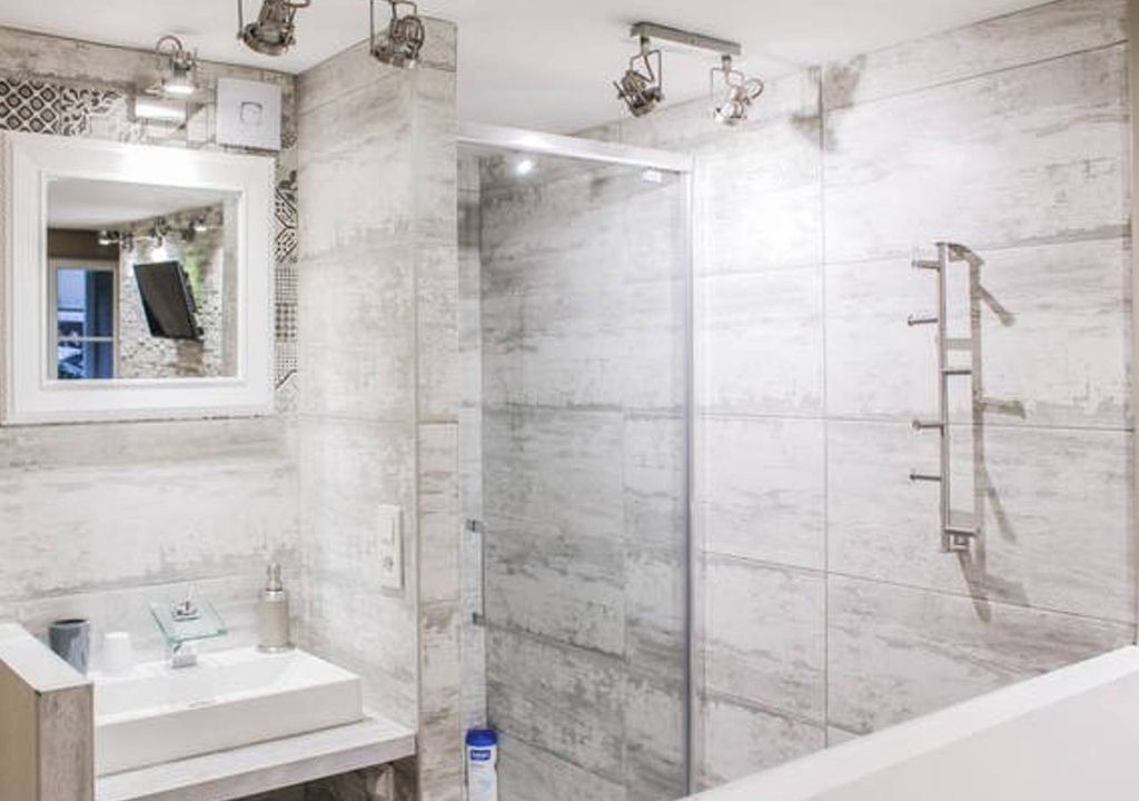 Photo of Bathroom in Les Grands Carmes