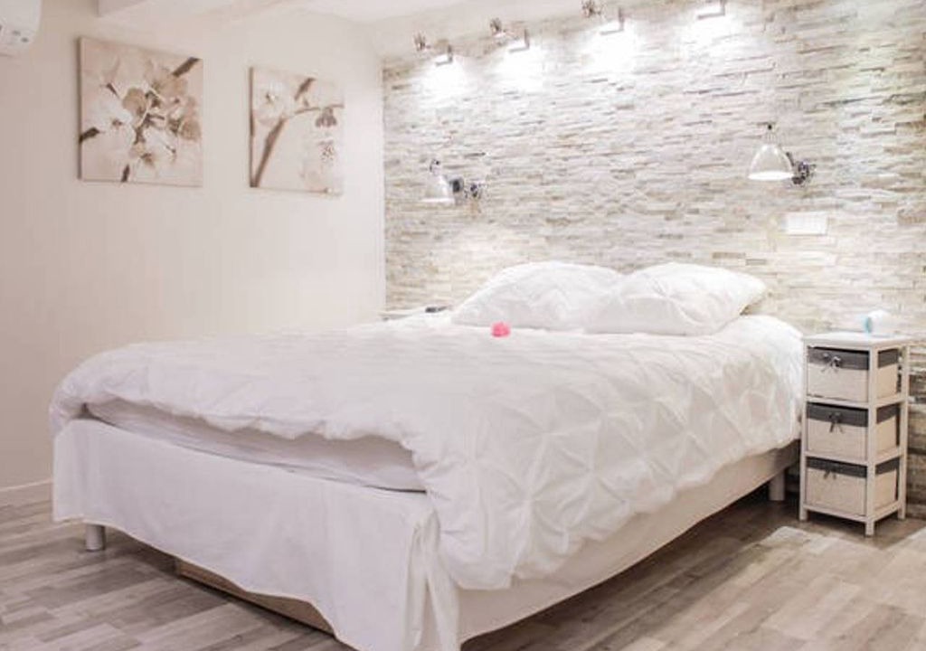 Photo of Bedroom in Les Grands Carmes