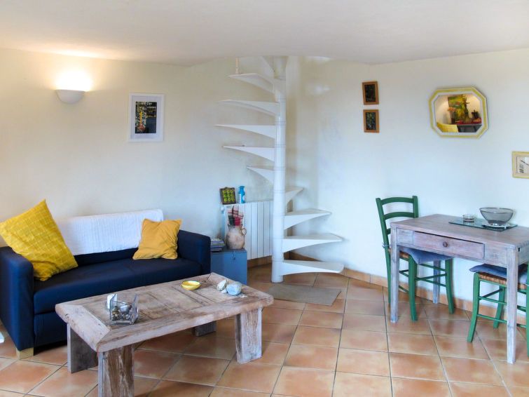 Photo of Livingroom in Claviers