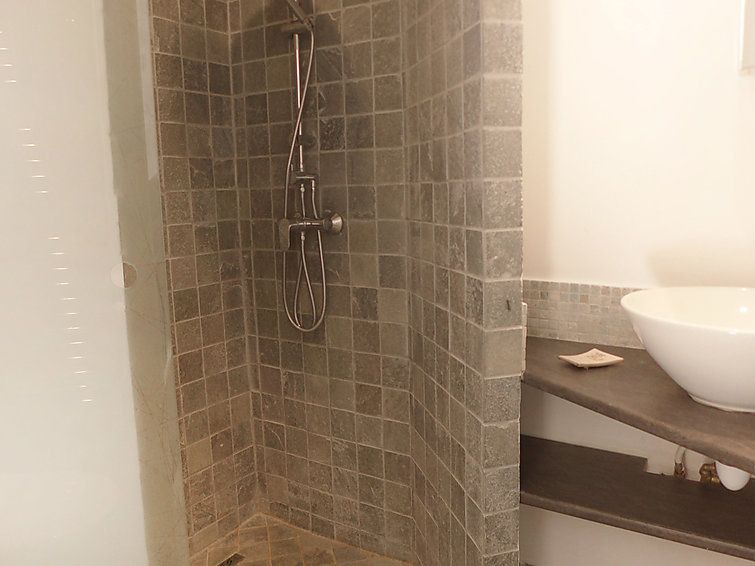 Photo of Bathroom in Cavaliere Beach