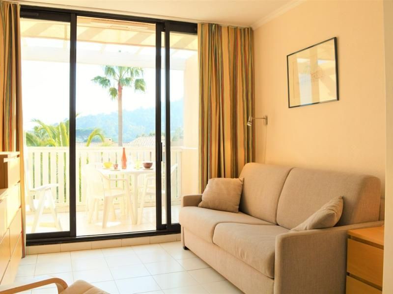 Photo of Livingroom in Cavaliere Beach