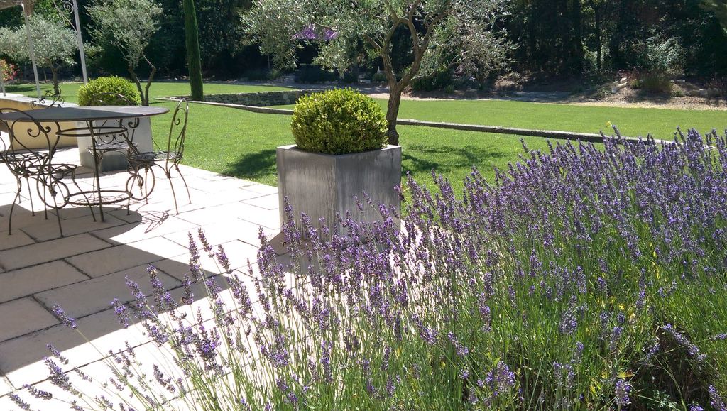 Photo of Patio Balcony in Peyrolles-en-Provence