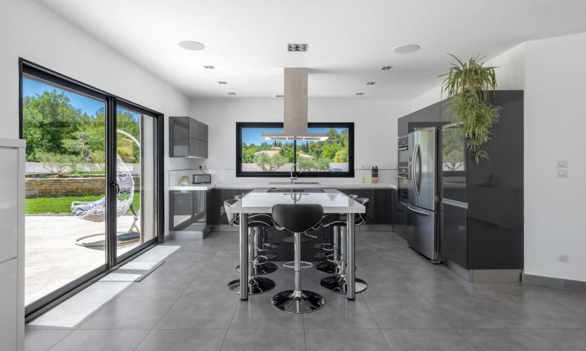 Photo of Kitchen in Cuges-les-Pins