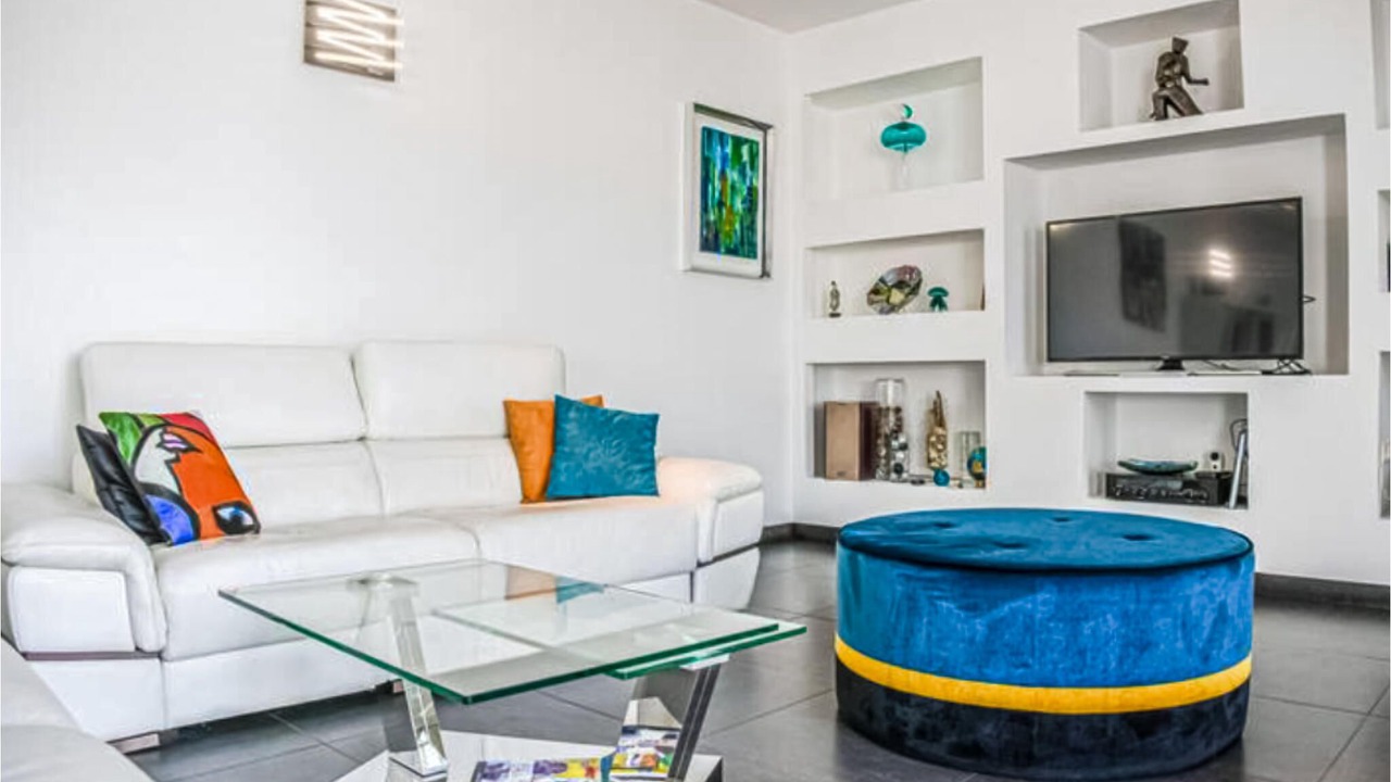 Photo of Livingroom in Mazargues