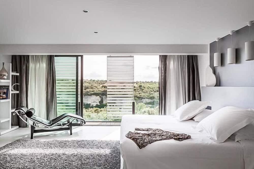 Photo of Bedroom in Venasque