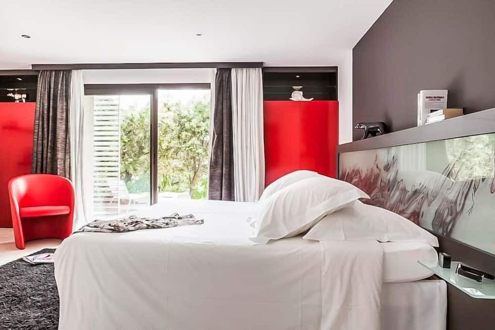 Photo of Bedroom in Venasque