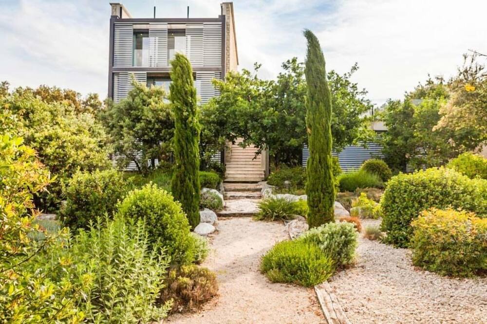 Photo of Outdoor in Venasque
