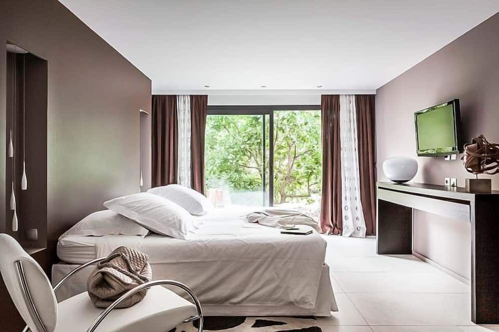 Photo of Bedroom in Venasque