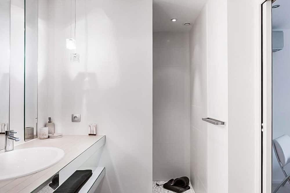 Photo of Bathroom in Venasque