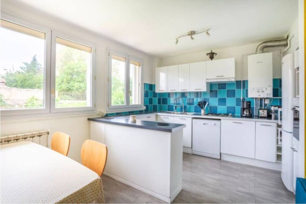 Photo of Kitchen in Bonneveine