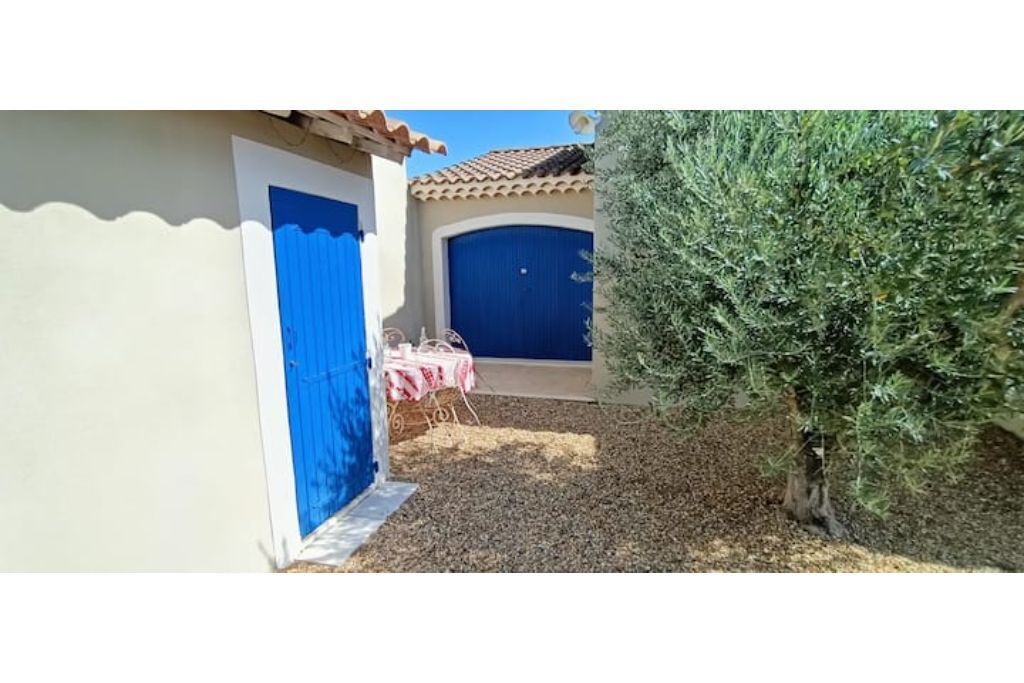 Photo of Outdoor in Molleges