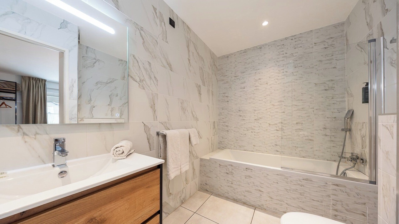 Photo of Bathroom in Fos-sur-Mer
