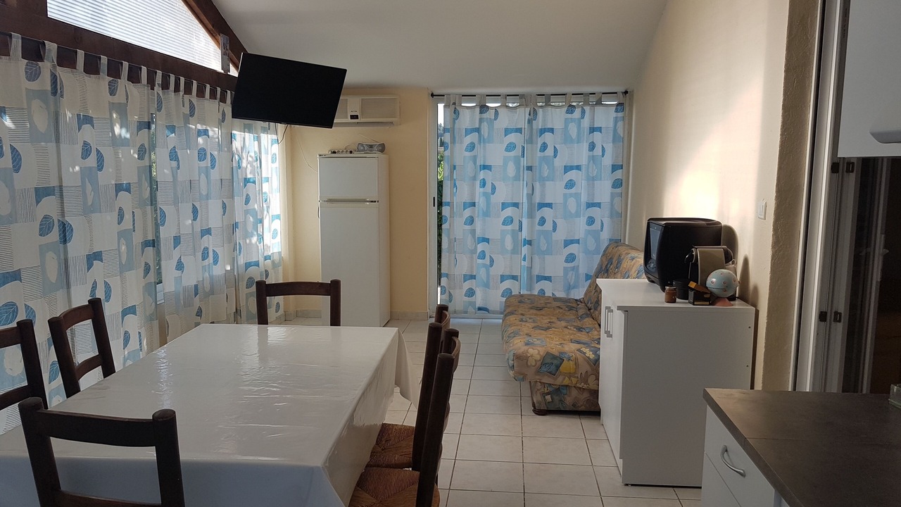 Photo of Kitchen in Boulbon