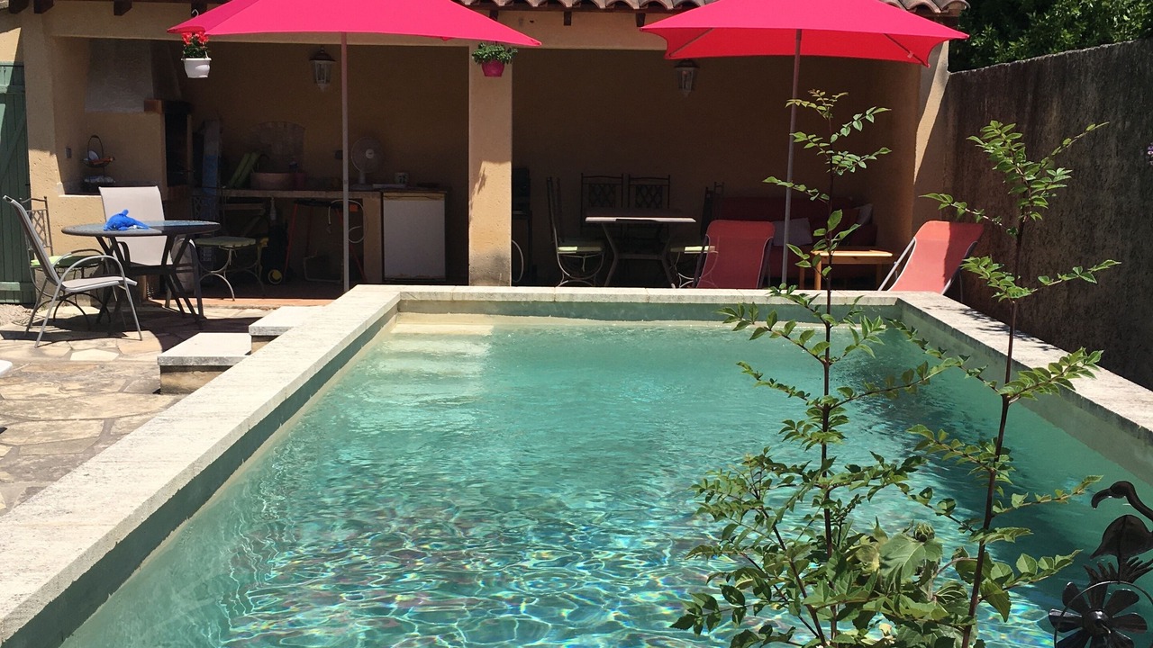 Photo of Outdoor in Entraigues-sur-la-Sorgue