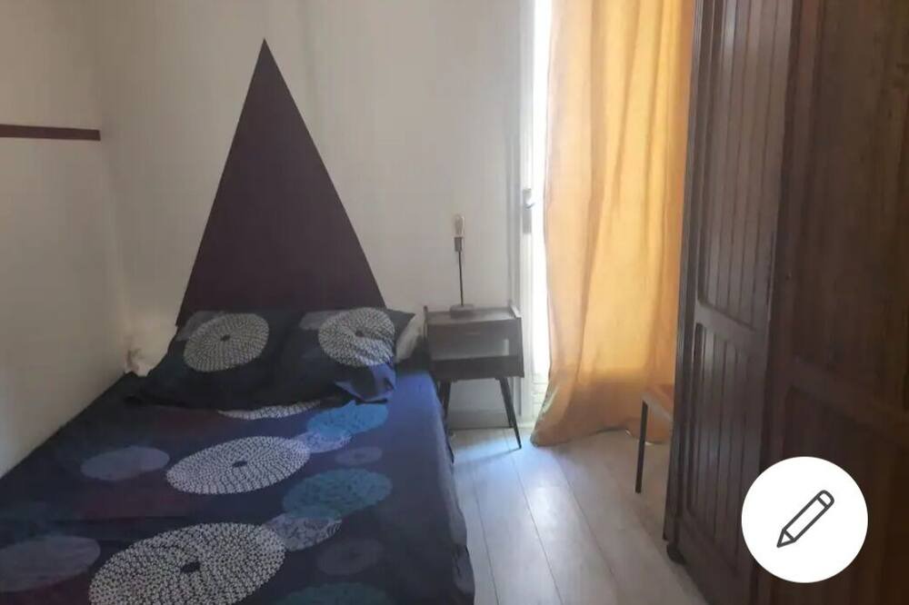 Photo of Bedroom in Meyrargues