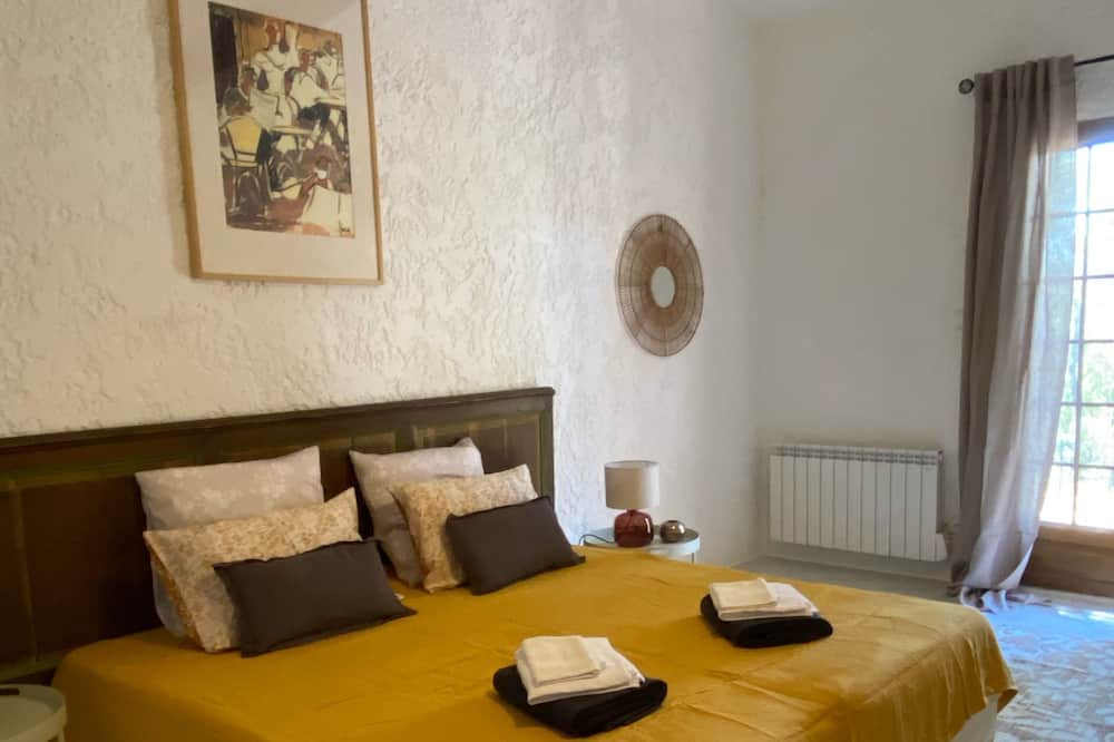 Photo of Bedroom in Gargas