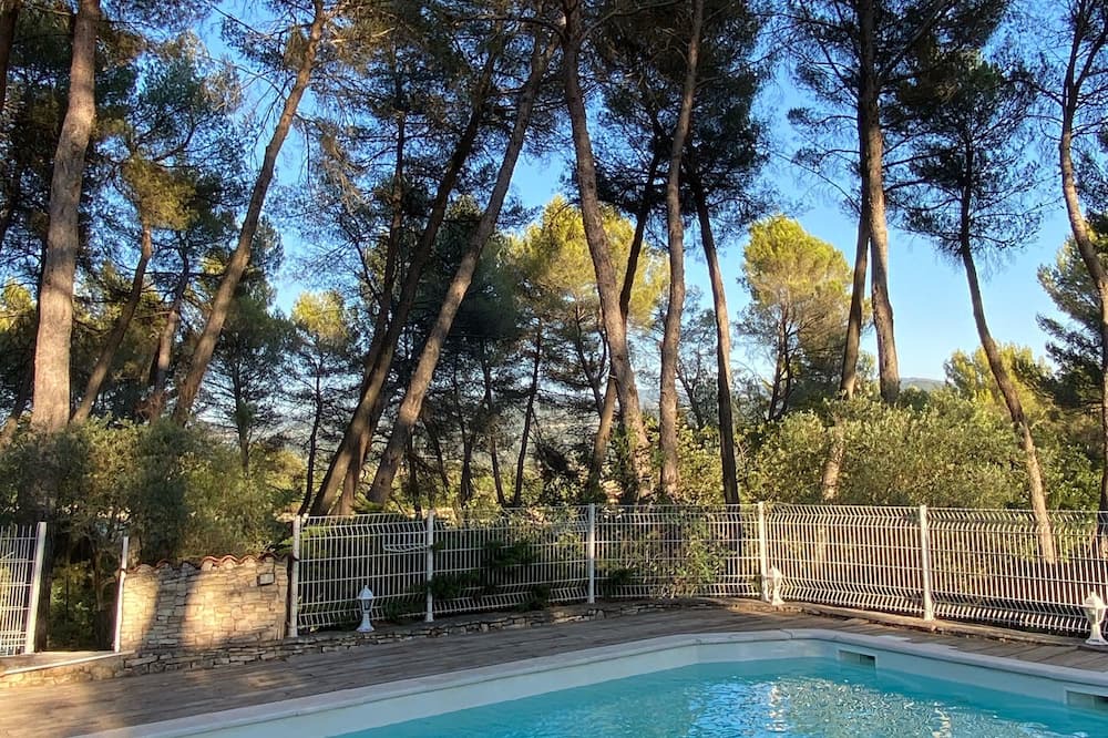 Photo of Outdoor in Gargas