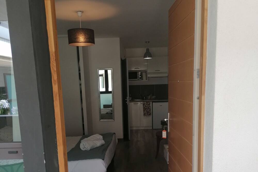Photo of Bedroom in Eguilles