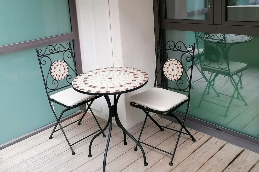 Photo of Patio Balcony in Eguilles