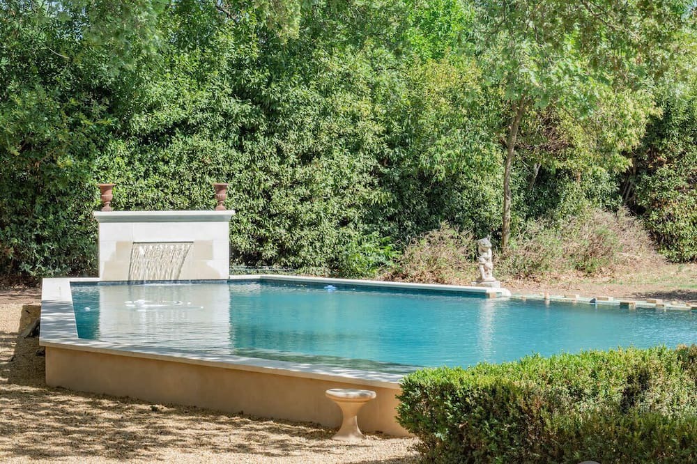 Photo of Outdoor in Le Pontet
