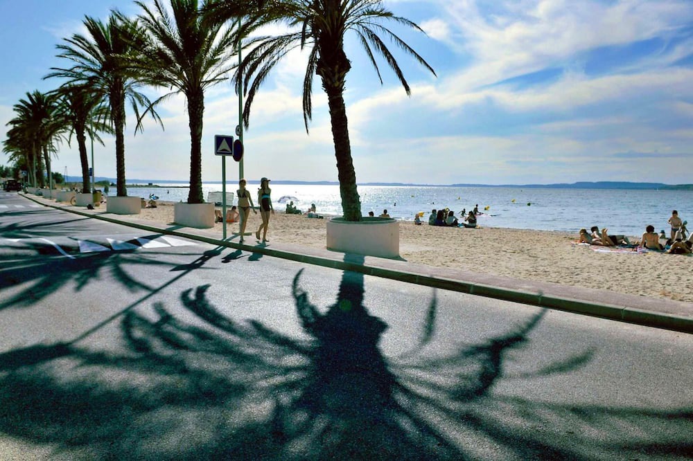 Photo of Others in Pelissanne