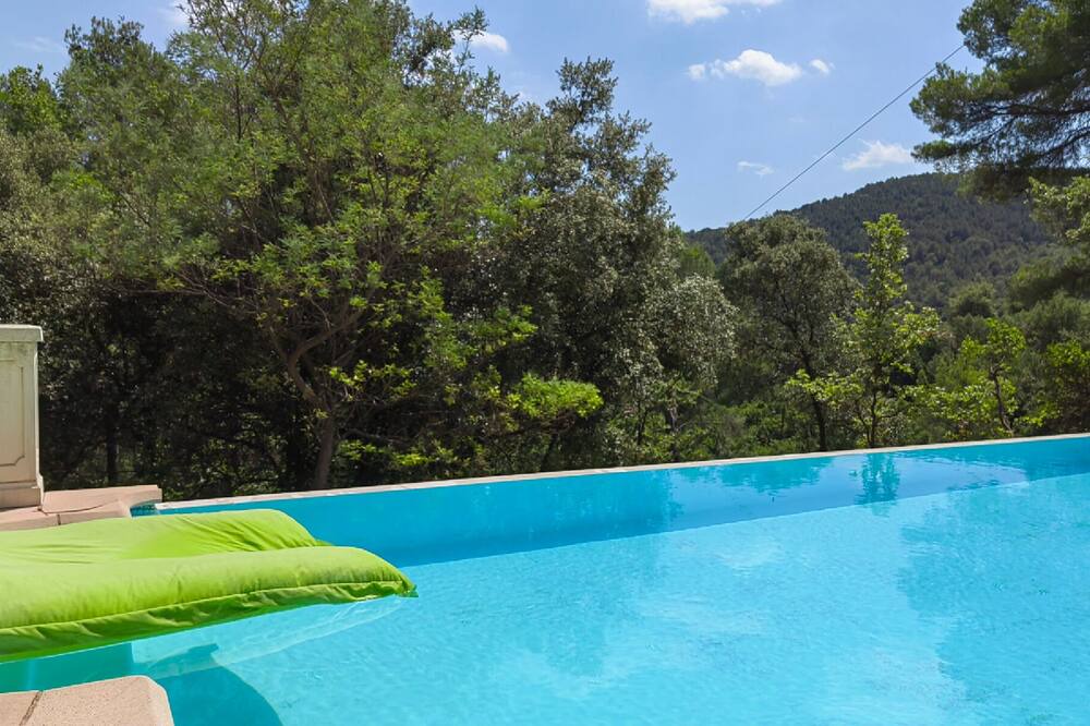 Photo of Outdoor in Figanieres