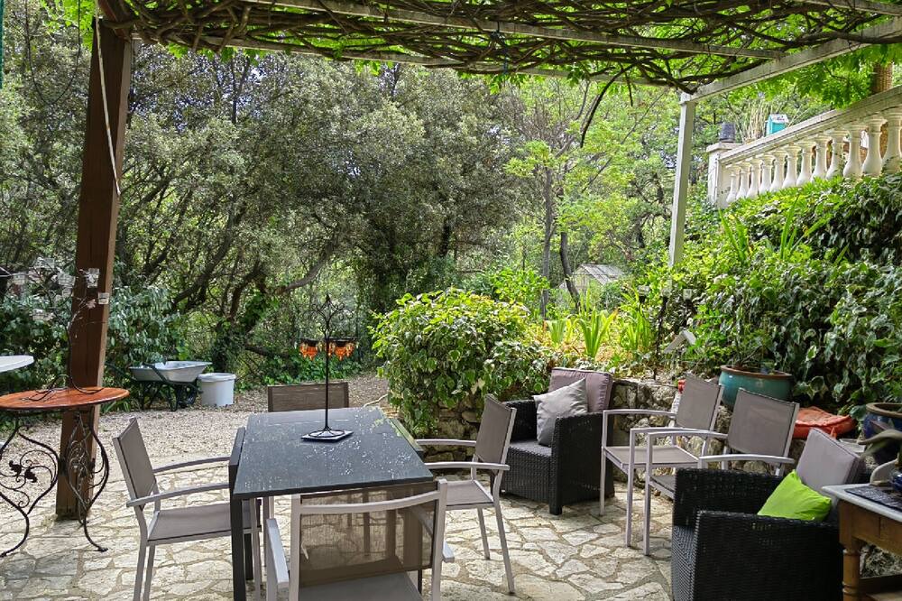 Photo of Patio Balcony in Figanieres