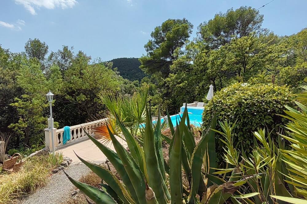Photo of Outdoor in Figanieres