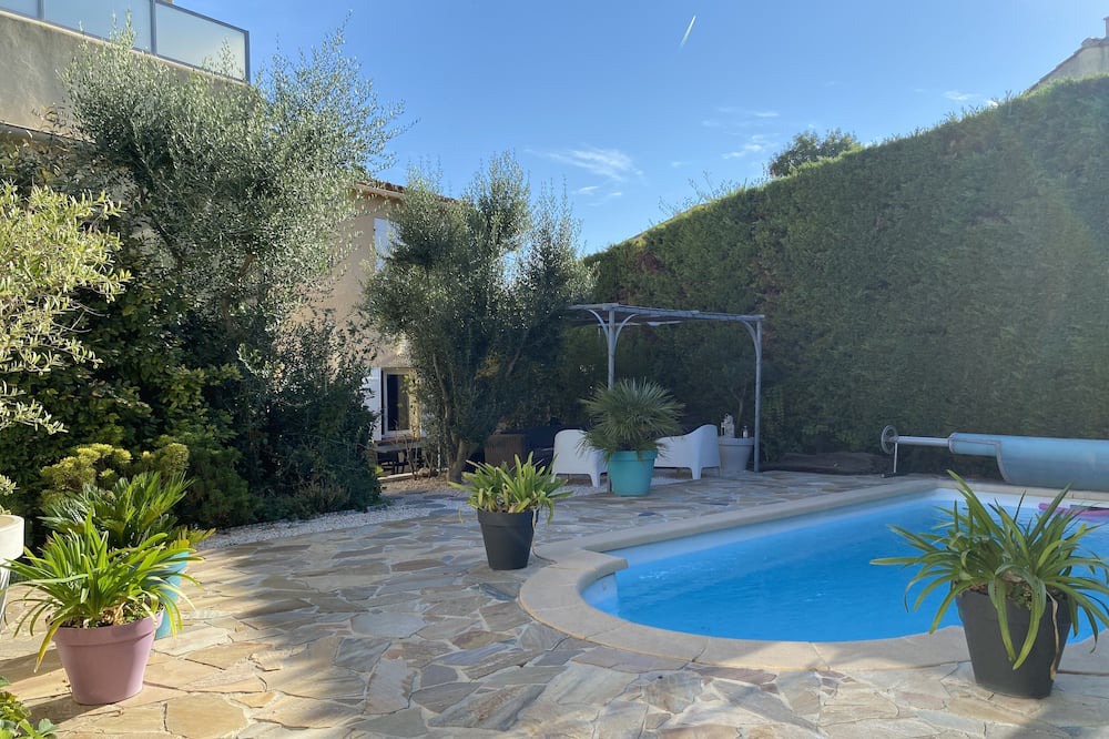 Photo of Outdoor in Pourcieux