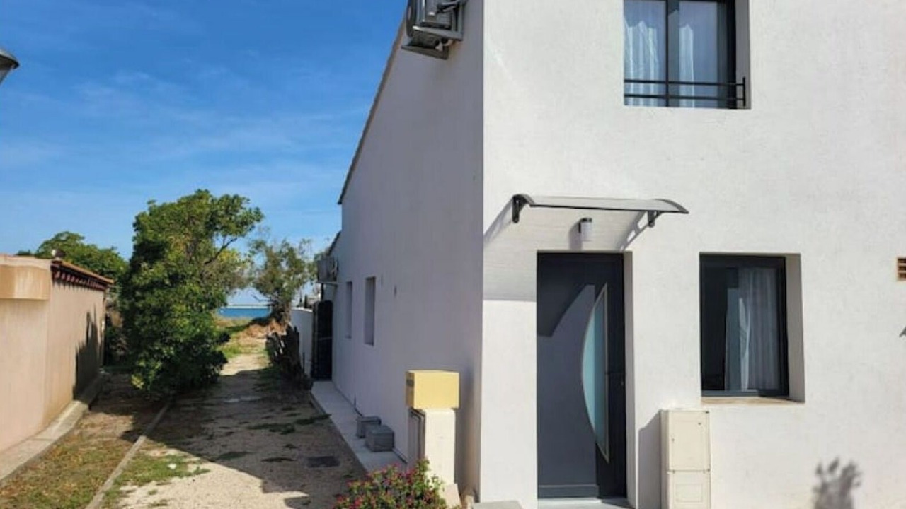 Photo of Outdoor in Port-de-Bouc