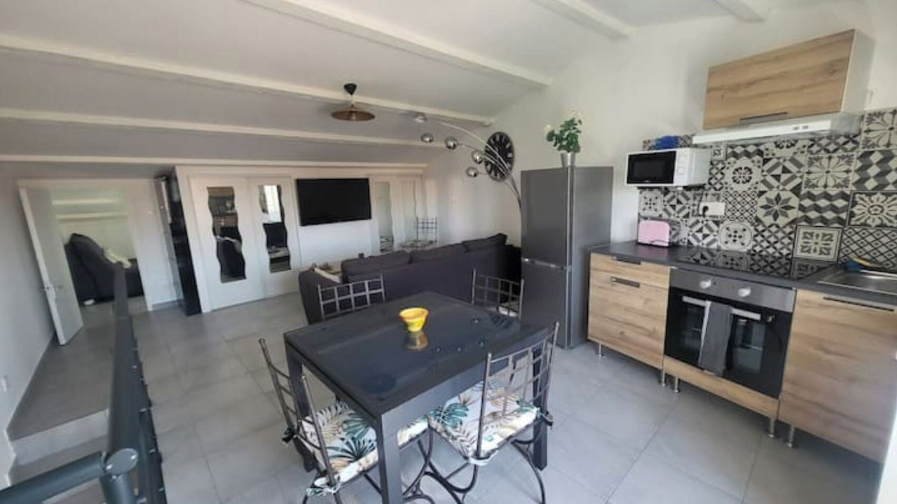 Photo of Kitchen in Port-de-Bouc