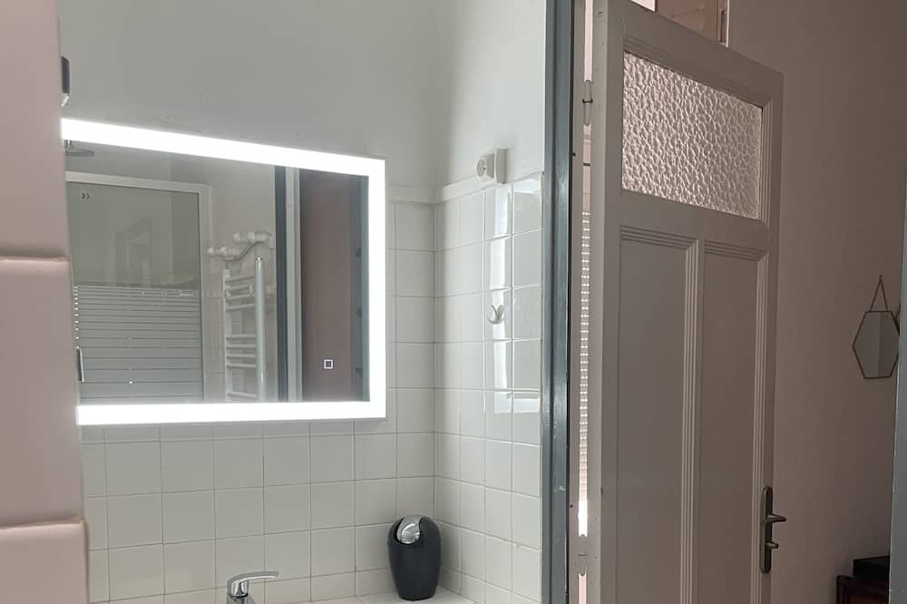 Photo of Bathroom in Le Pharo