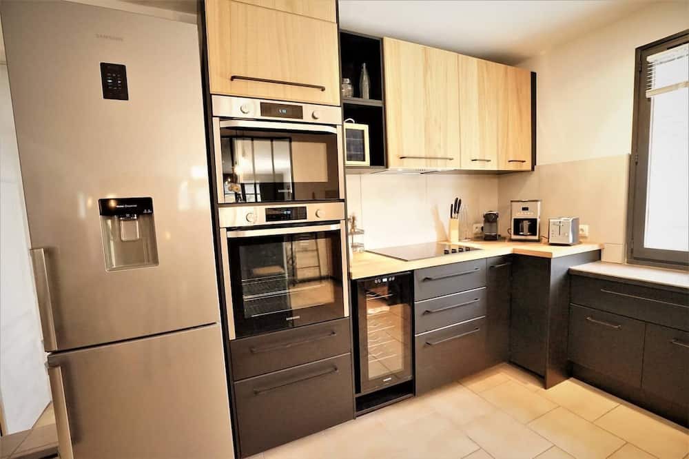 Photo of Kitchen in Goult