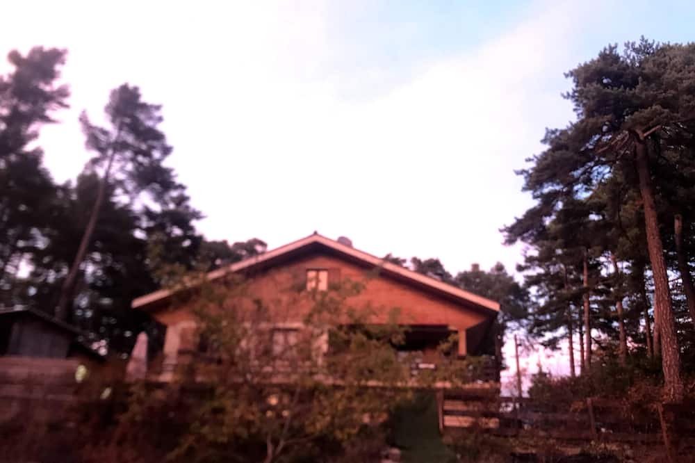 Photo of Outdoor in La Martre
