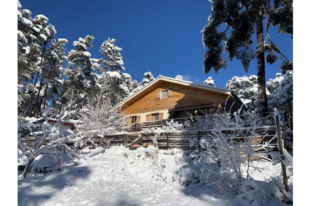 Photo of Outdoor in La Martre