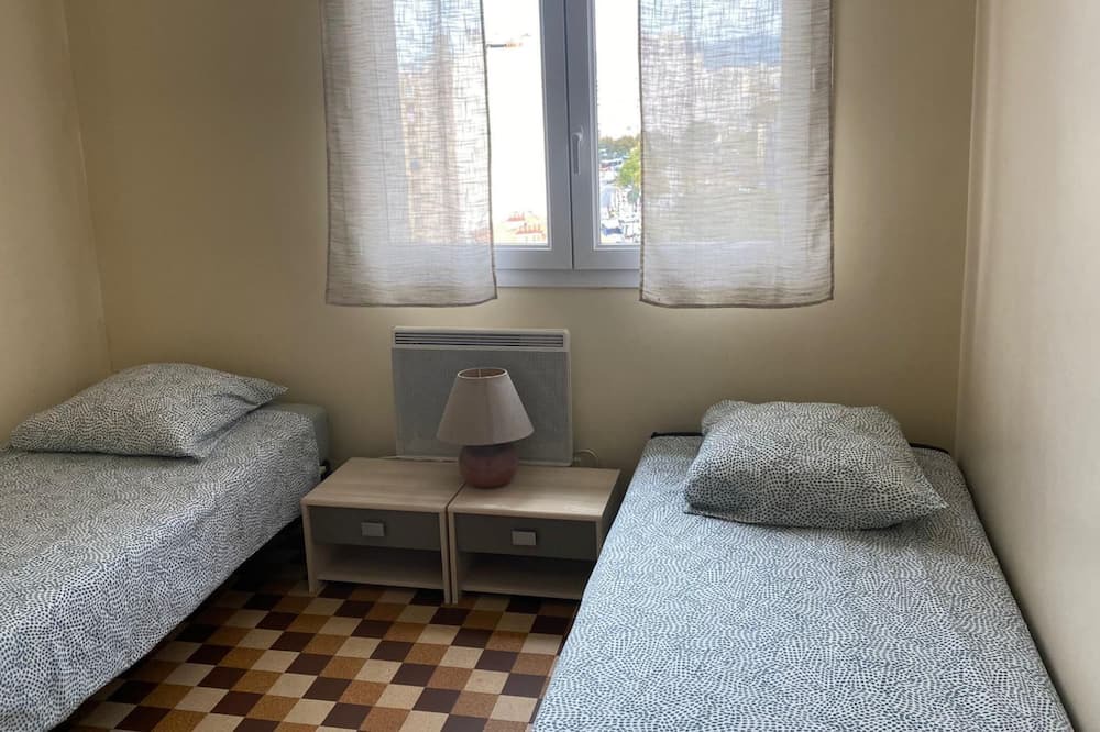 Photo of Bedroom in Baille