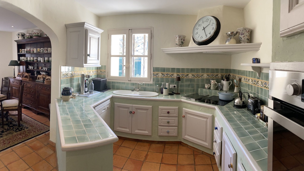 Photo of Kitchen in Mouries