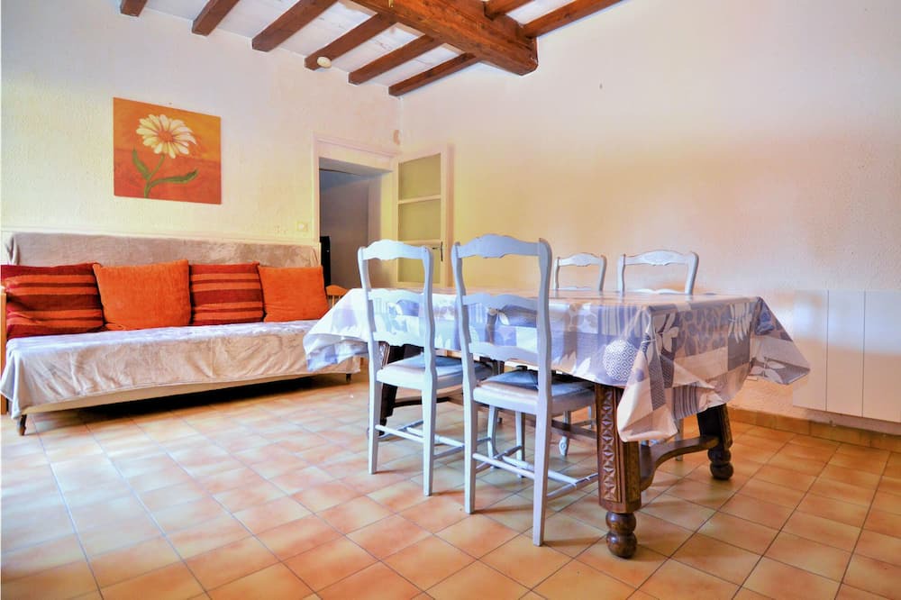 Photo of Bedroom in Laudun