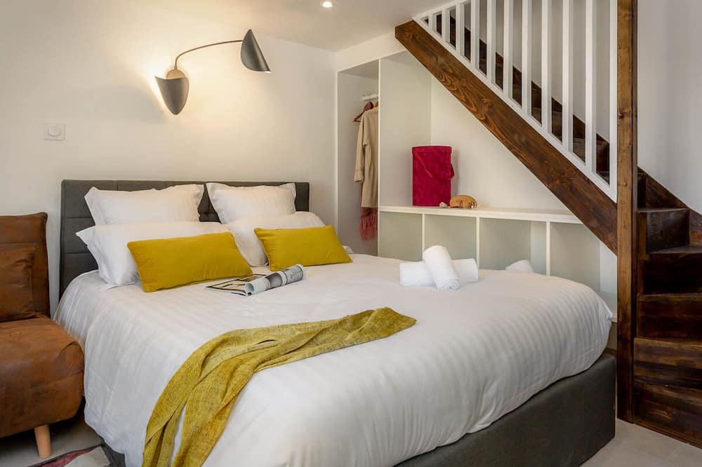 Photo of Bedroom in Forcalquier