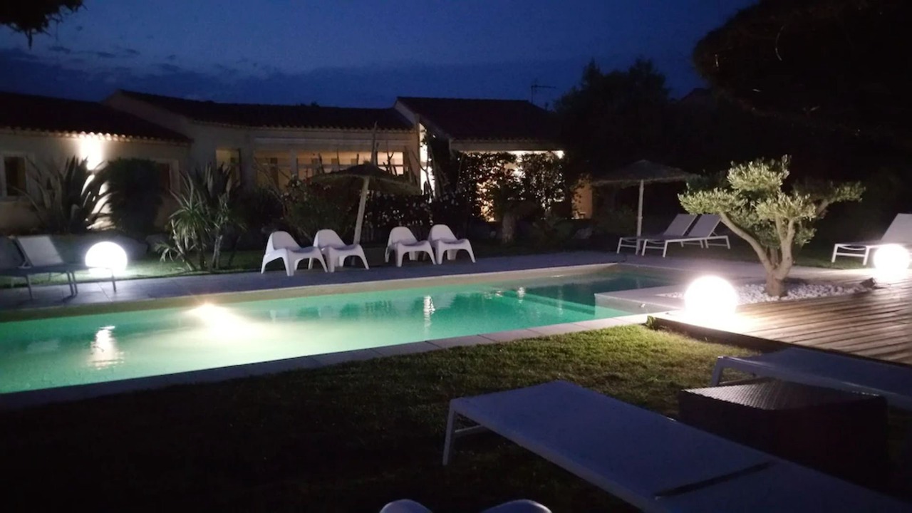 Photo of Outdoor in Bedarrides