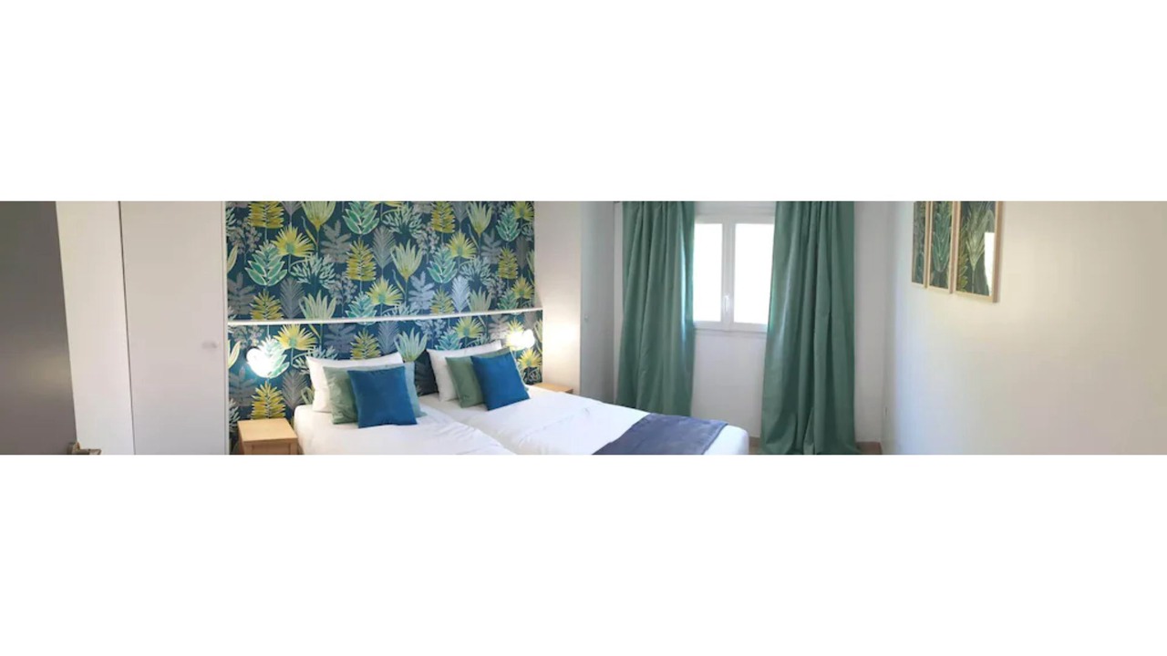 Photo of Bedroom in Bedarrides