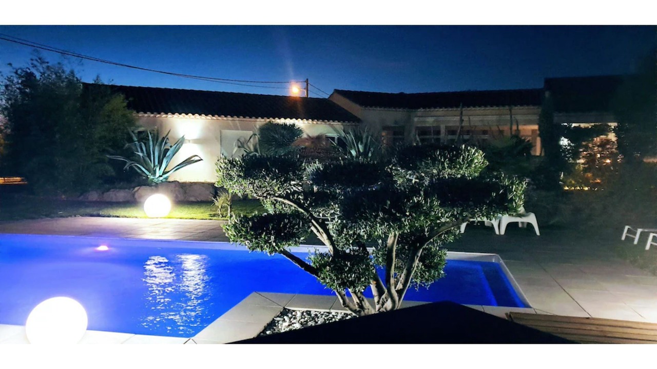 Photo of Outdoor in Bedarrides
