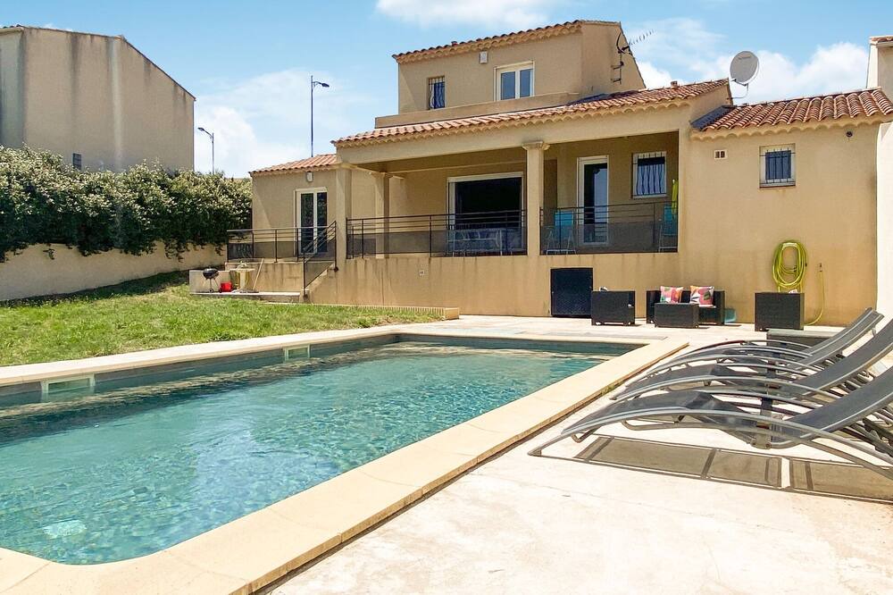Photo of Outdoor in Aramon